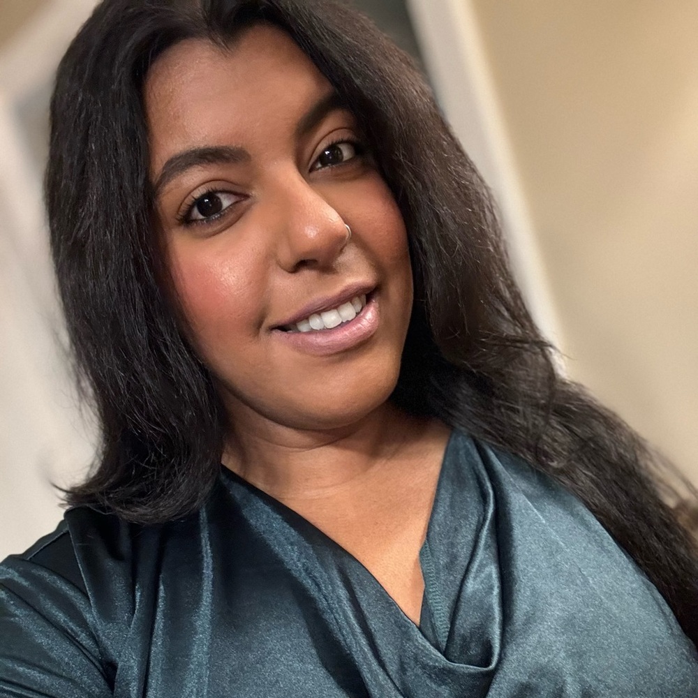 Meet your Posher, Emely